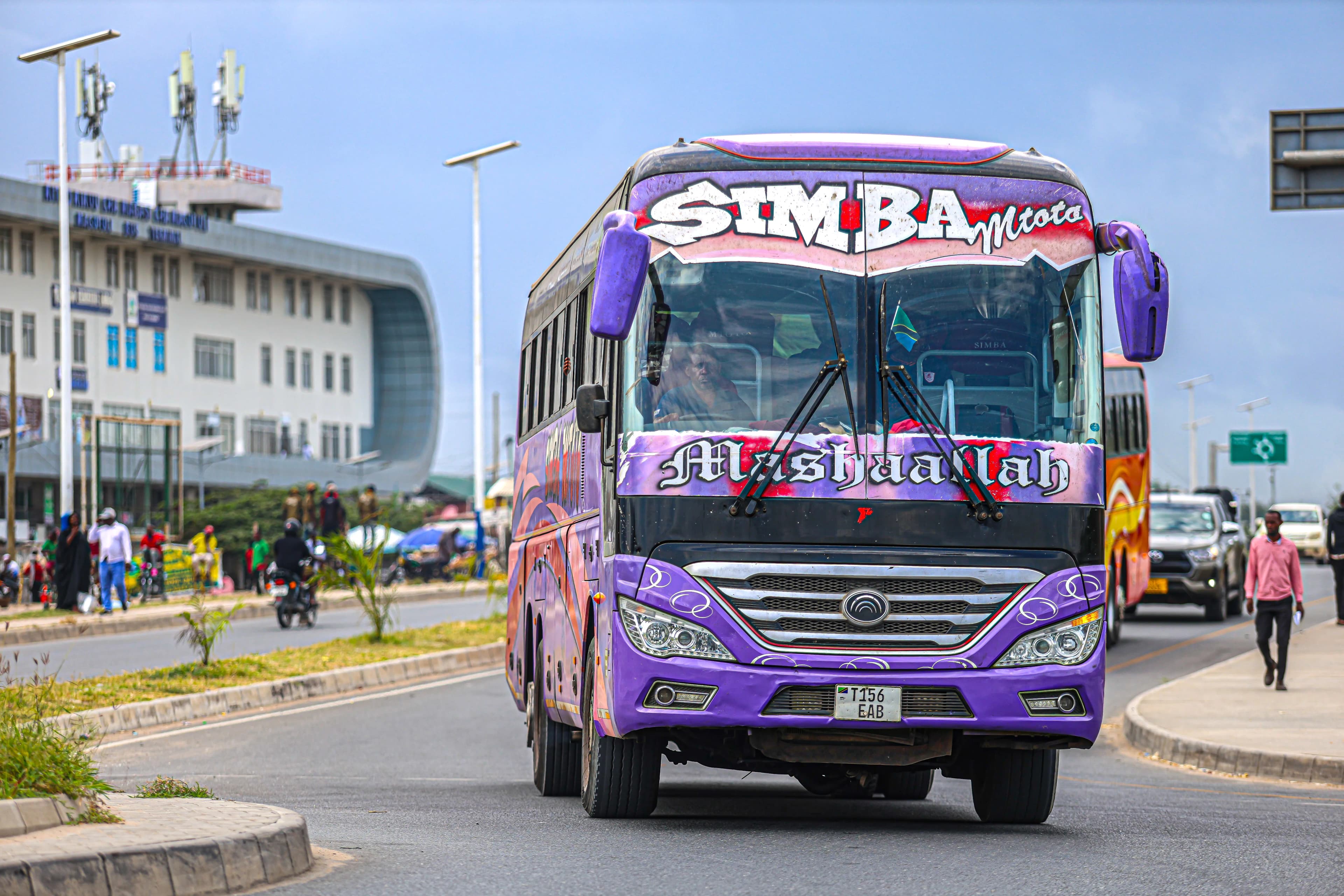 Simba Mtoto luxury bus